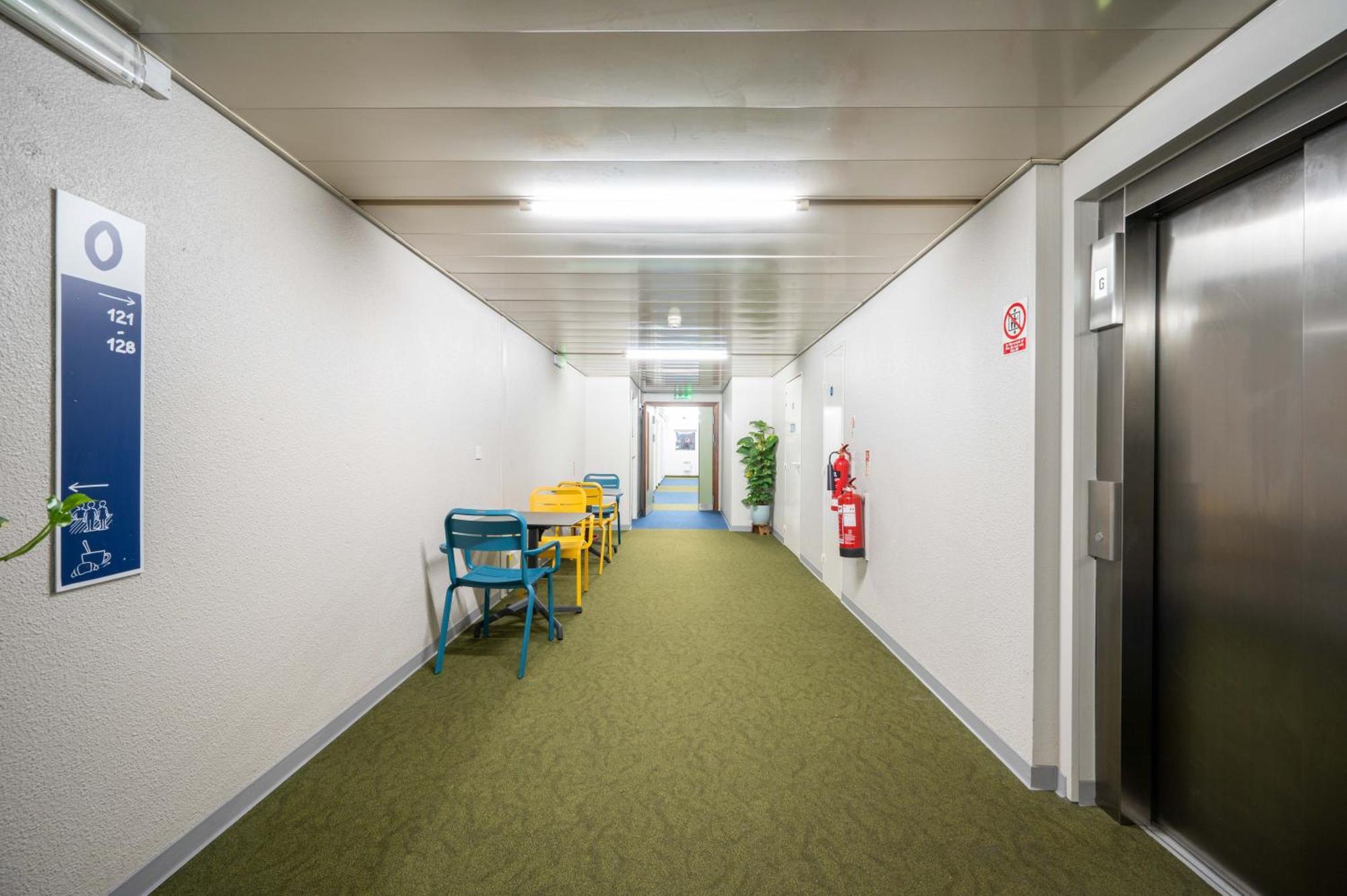 Ibis Budget London Barking Баркінг Екстер'єр фото